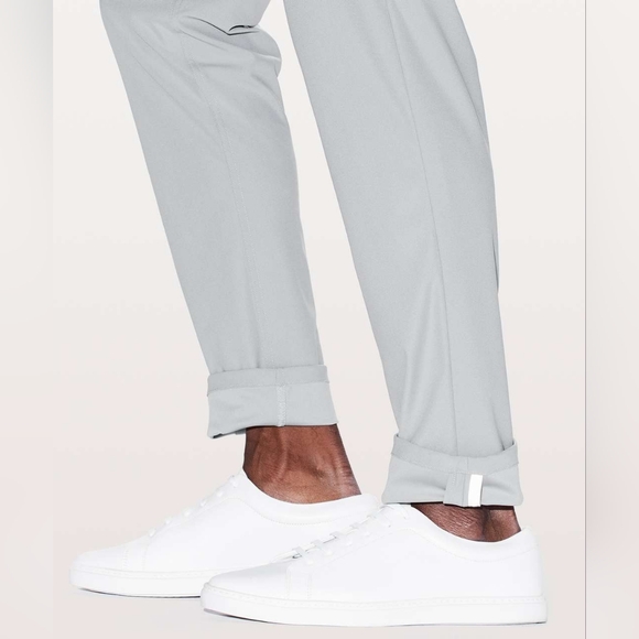 Lululemon ABC Pant Classic *34" in Light Cast - Picture 3 of 14